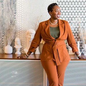 Meet your Posher, Van-neisha